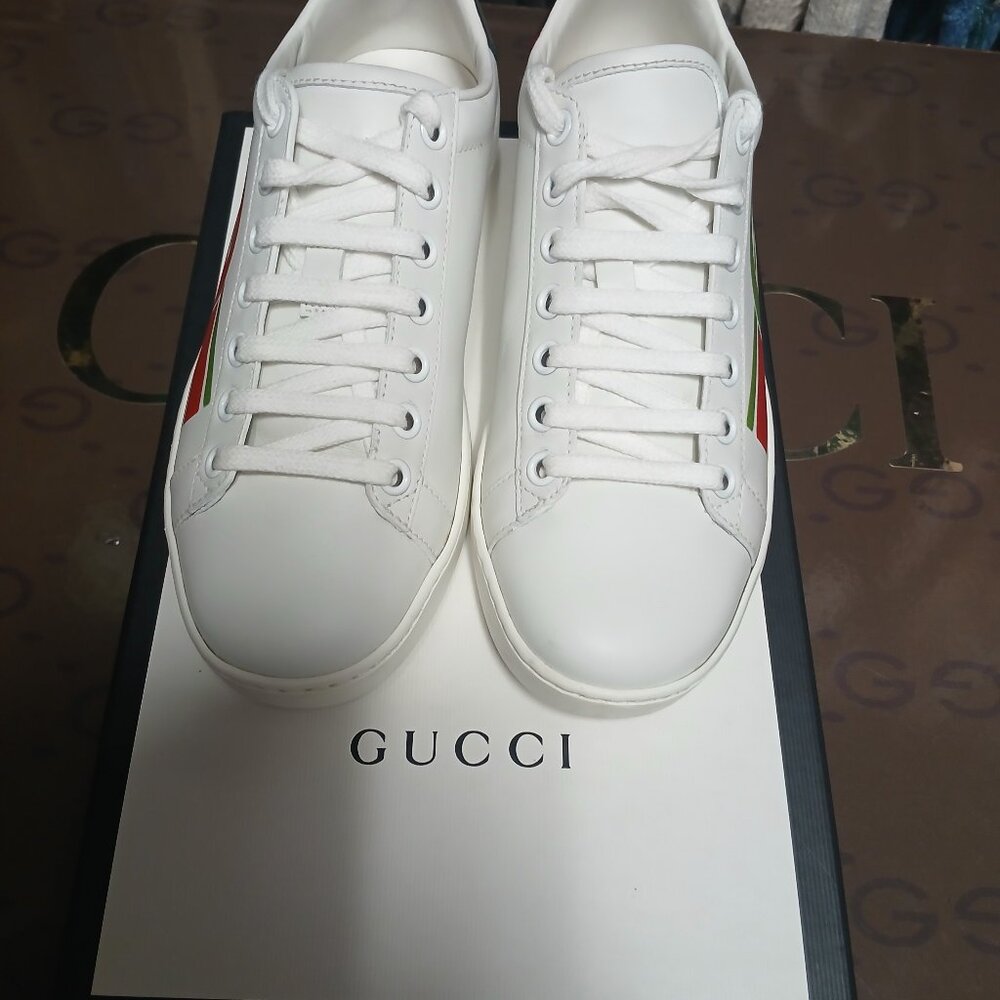 Gucci Ace GG Logo Sneakers